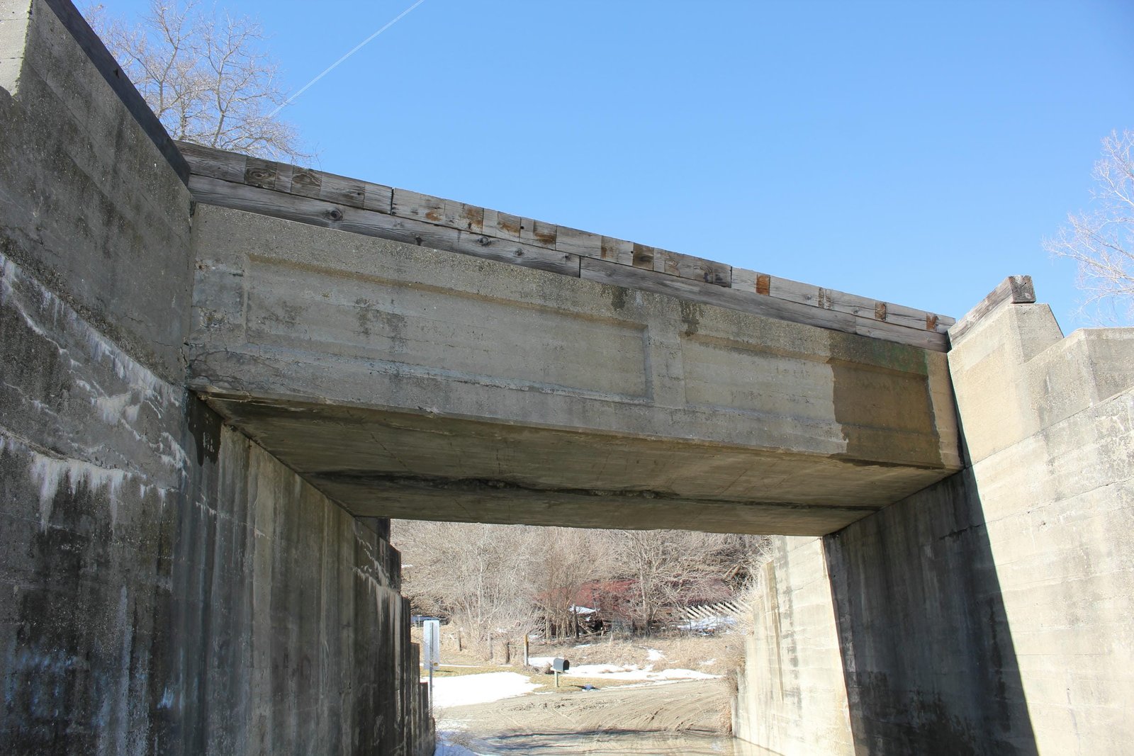 Main span